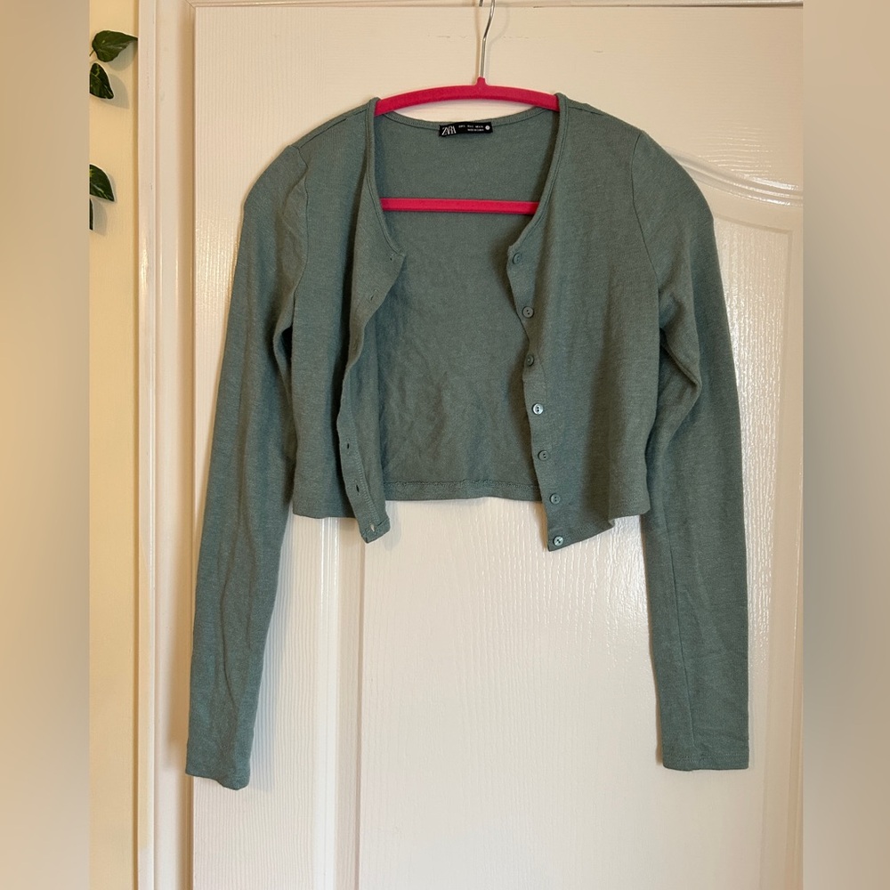 Zara Cropped Knit Moss Green Button-Front Cardigan